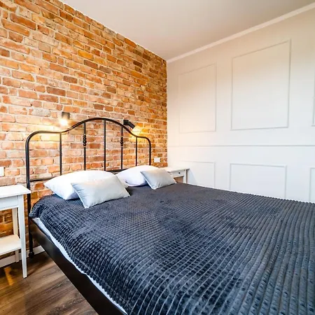 Z Widokiem Apartman *